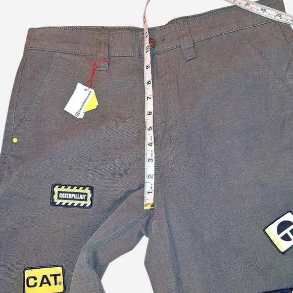 Caterpillar Men's Olive Green Cargo Pants with Patches - Picture 4 of 8
